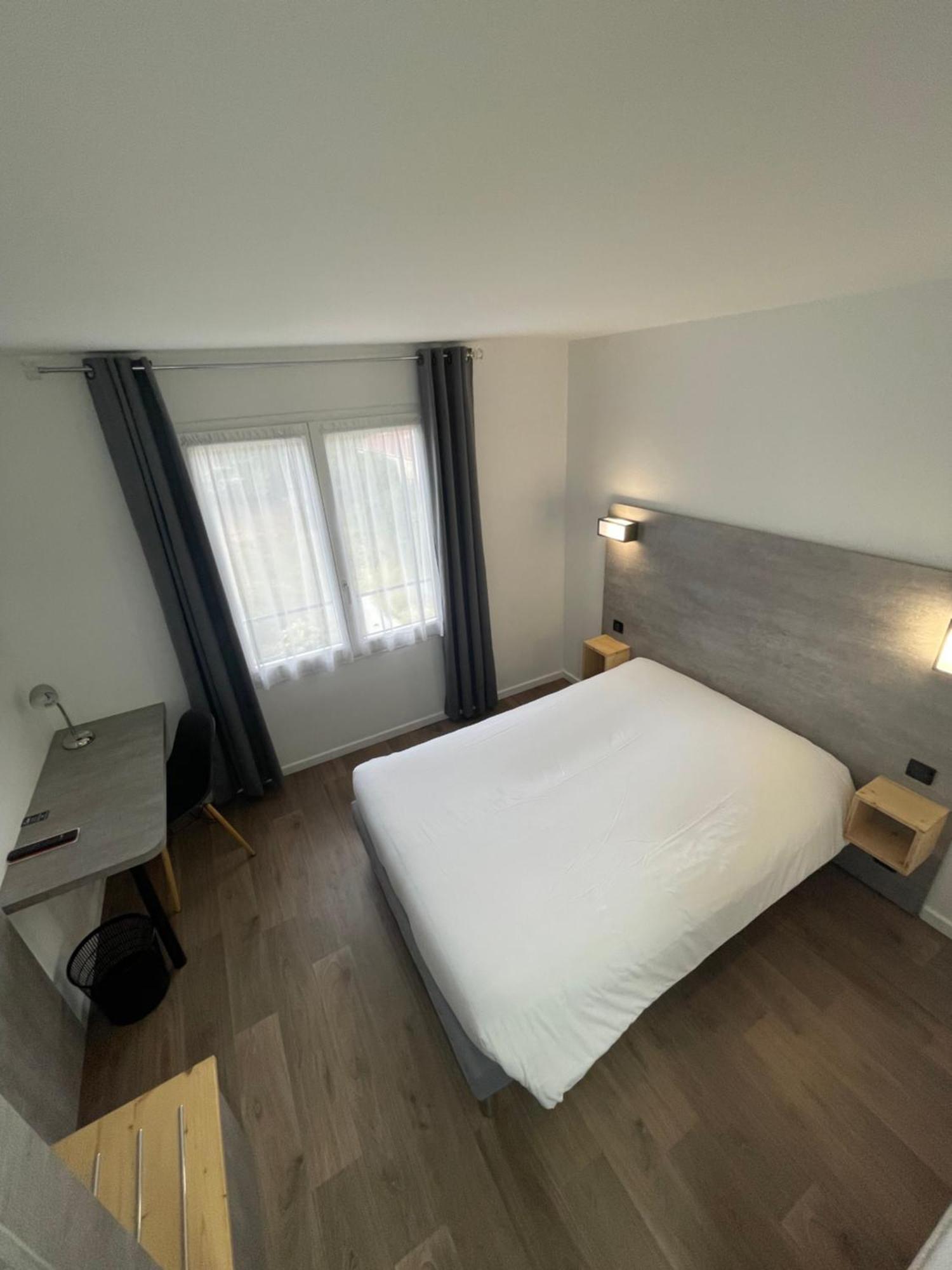 Hotel Castel Neuves-Maisons المظهر الخارجي الصورة