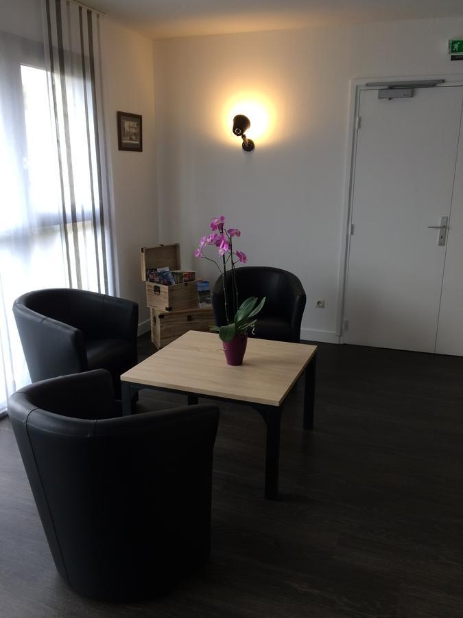 Hotel Castel Neuves-Maisons المظهر الخارجي الصورة